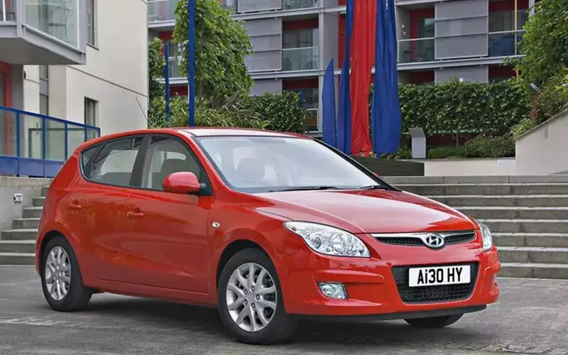 هیوندای i30