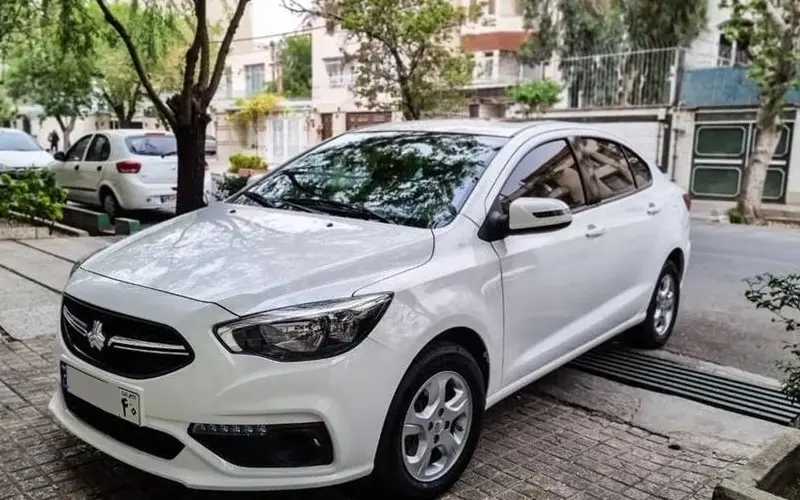 نمای جلویی سایپا شاهین