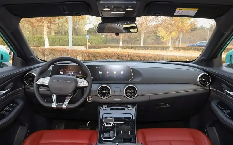 نمای داخلی لاماری