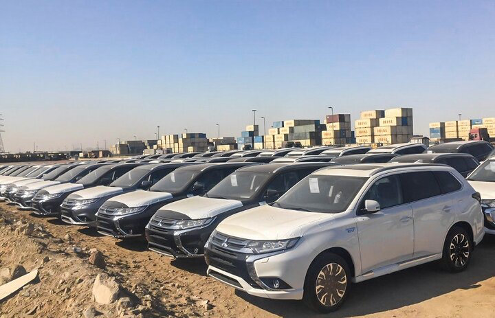 ترخیص خودرهای وارداتی سرعت گرفت!