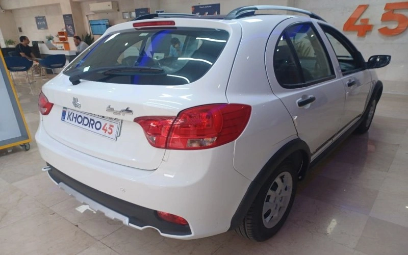 نمای عقب کوییک SR