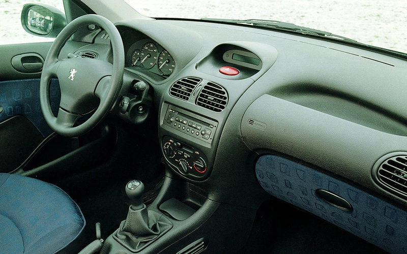 طراحی داخلی پژو ۲۰۶ تیپ ۵ طراحی داخلی پژو ۲۰۶ تیپ ۵