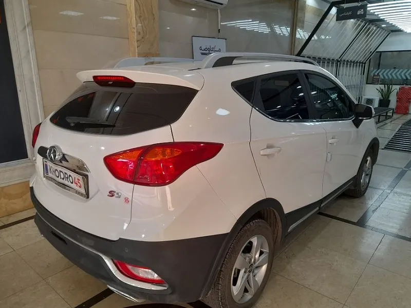 نمای عقب جک S3