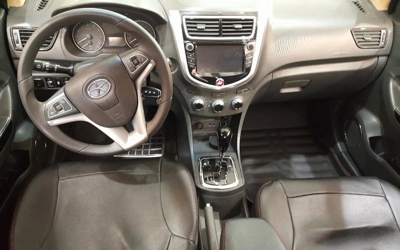 کابین جک j4‌ 