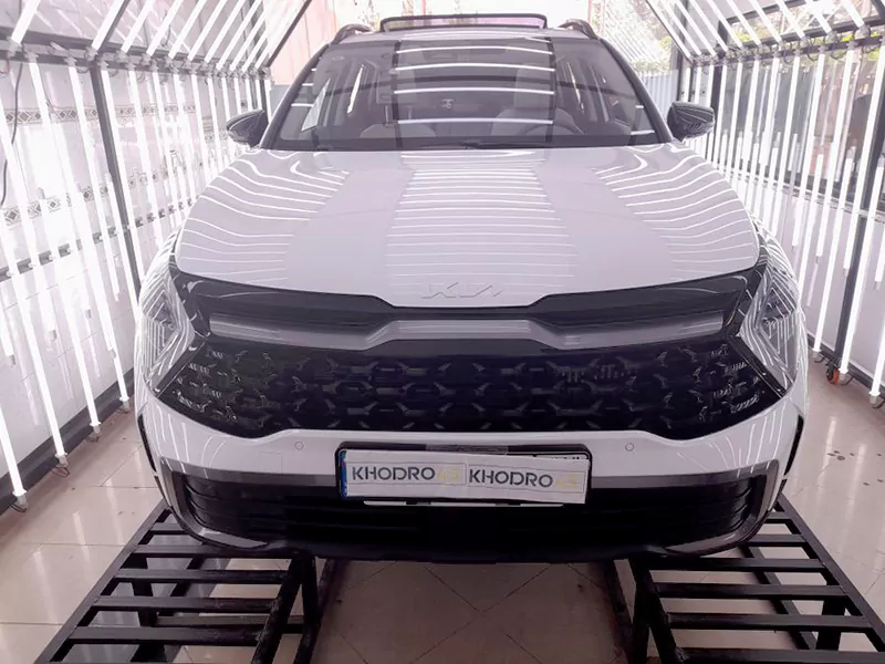 نمای جلوی کیا اسپورتیج 2025