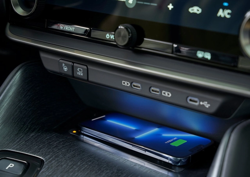 آپشن های لکسوس RZ 300e