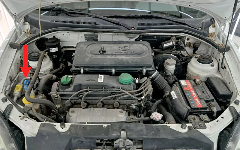 مخزن آب رادیاتور تیب ۲