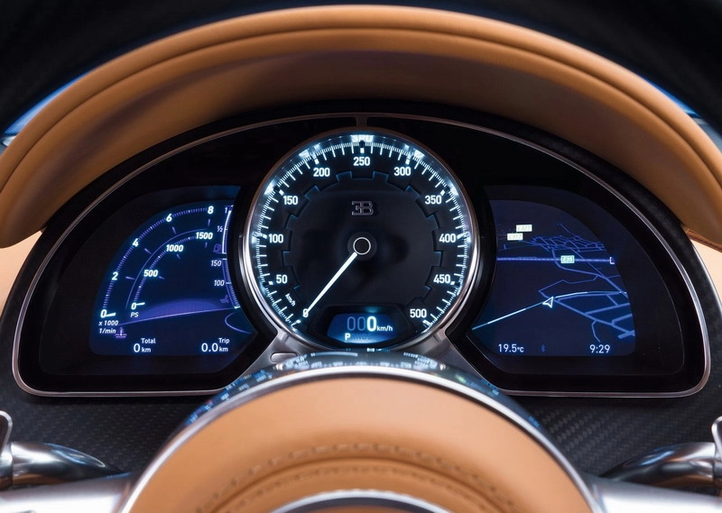 کنسول میانی بوگاتی شیرون