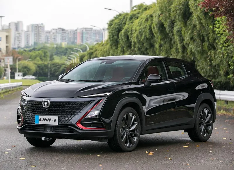 طراحی ظاهری چانگان یونی تی