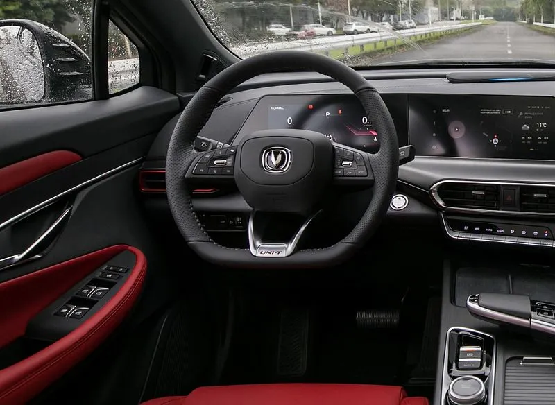 کابین چانگان UNI-T