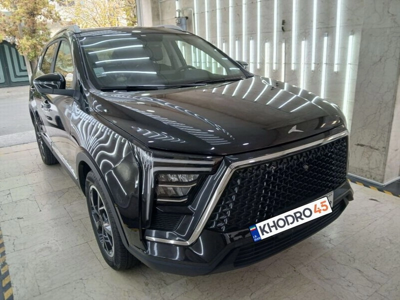 طراحی ظاهری KMC X5