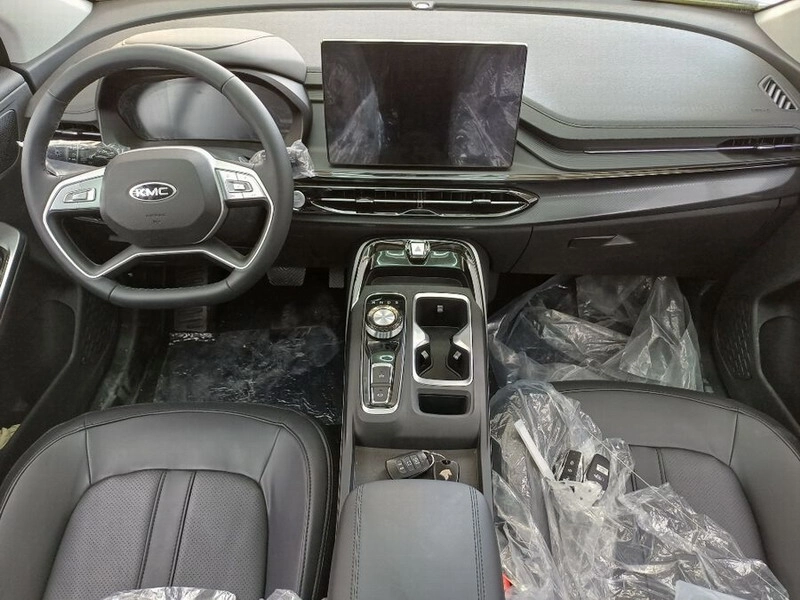 طراحی داخلی کی ام سی ایکس ۵