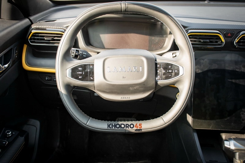 فرمان لاماری اکو