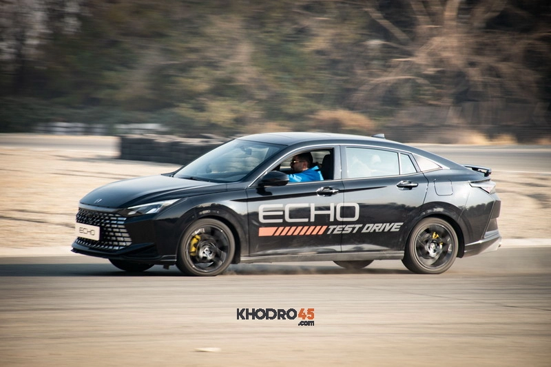 رانندگی با لاماری اکو