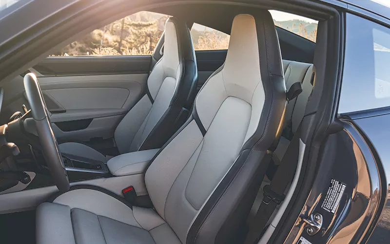 صندلیهای پورشه ۹۱۱ کاررا ۲۰۲۶ صندلیهای پورشه ۹۱۱ کاررا ۲۰۲۶