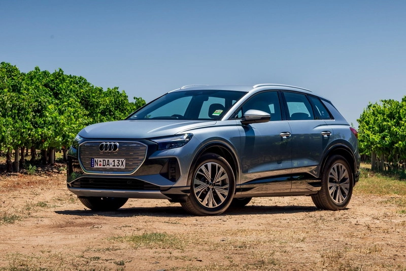 معرفی آئودی Q4 e-Tron مدل ۲۰۲۵