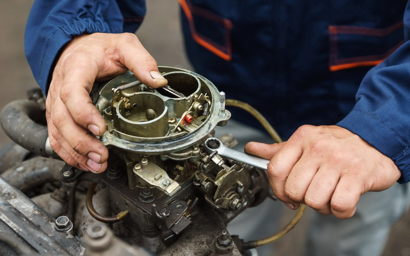 قفل گازی بیشتر در خودروهای کاربراتوری دیده می شود