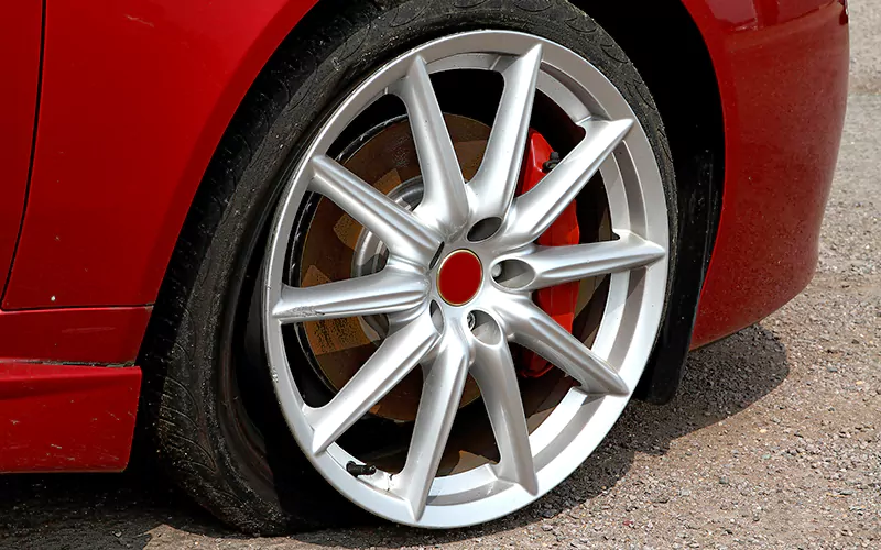 رانندگی با لاستیک پنچر