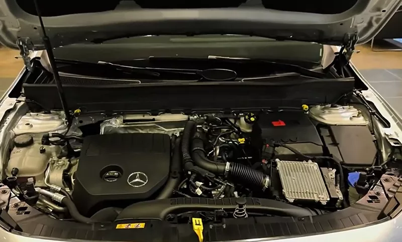 مشخصات فنی مرسدس بنز GLB۲۰۰ ۲۰۲۵