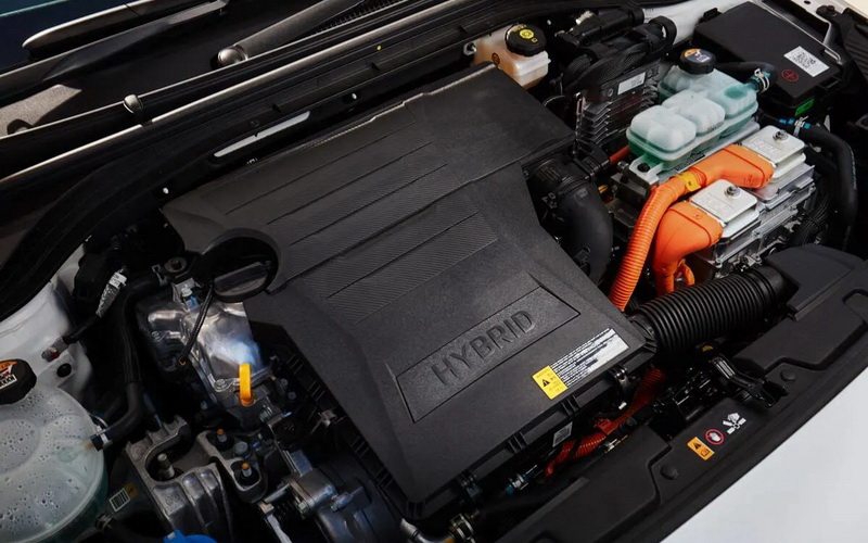 پیچیدگی های فنی، تعمیرات سخت تر و نبود خدمات گسترده از مهم ترین نکات منفی خودروهای هیبریدی پیچیدگی های فنی، تعمیرات سخت تر و نبود خدمات گسترده از مهم ترین نکات منفی خودروهای هیبریدی