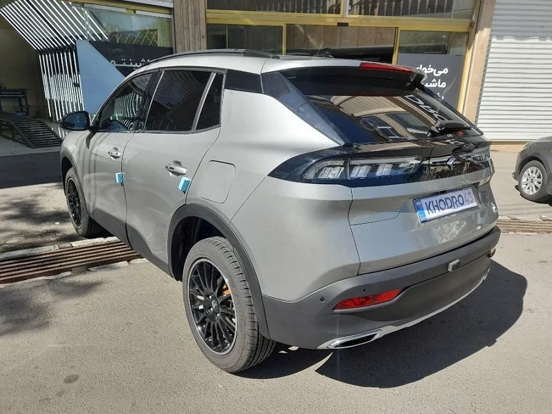 نمای عقب ری را ایران خودرو نمای عقب ری را ایران خودرو