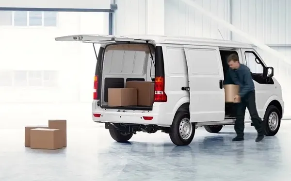 نمای جانبی ون اینرودز