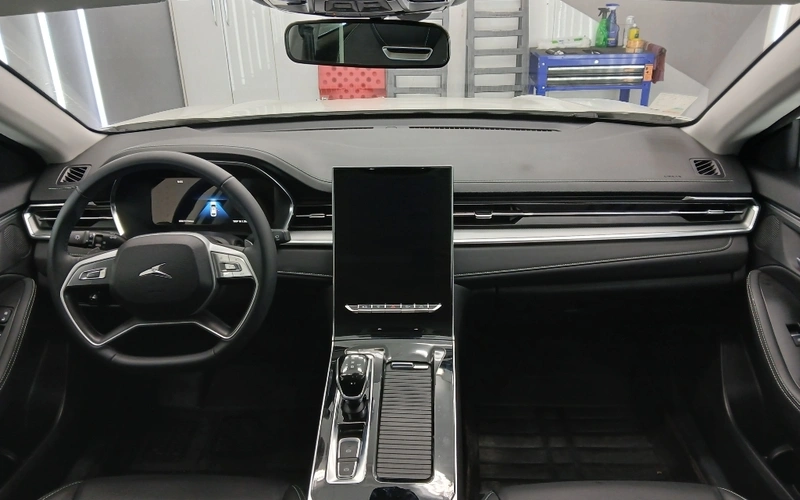 طراحی داخلی کی ام سی j7