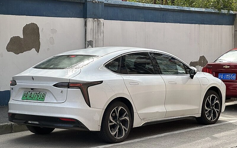 بررسی لونا gre 