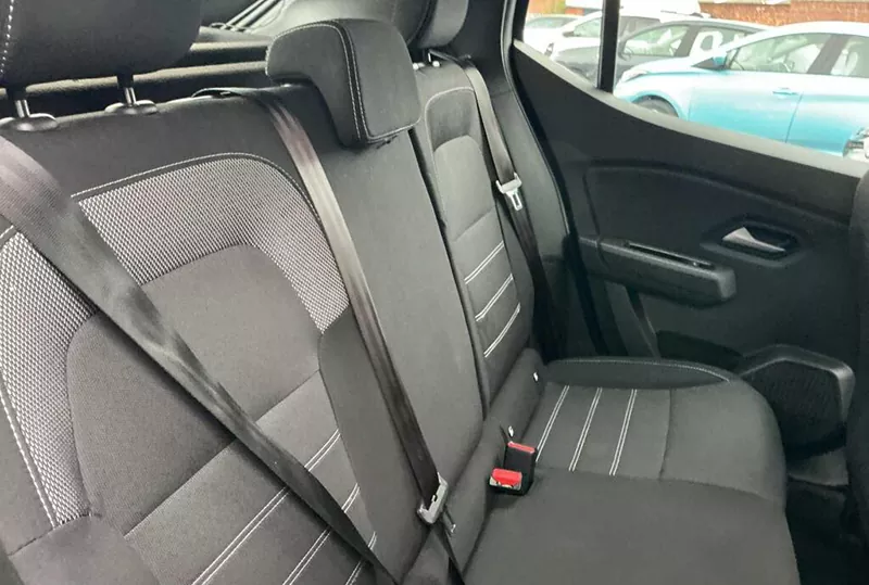 کابین عقب رنو ساندرو ۲۰۲۵