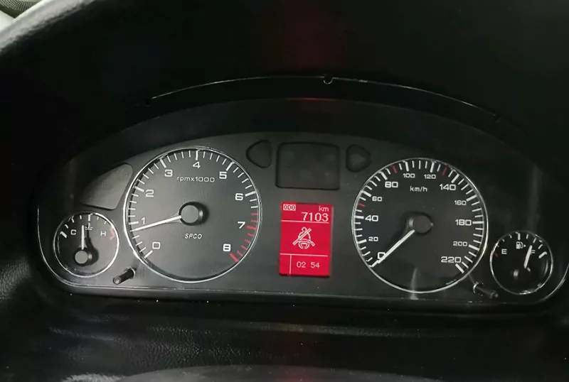 کلاستر سورن پلاس XU7P کلاستر سورن پلاس XU7P