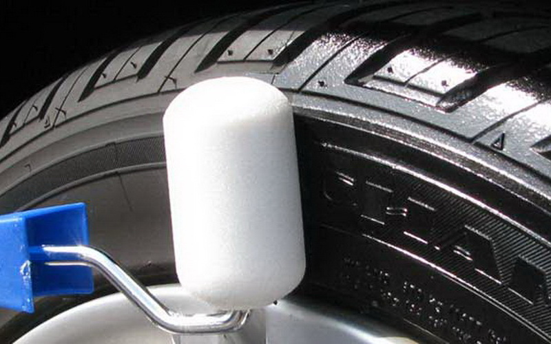 یک تایر واکس خورده یک تایر واکس خورده