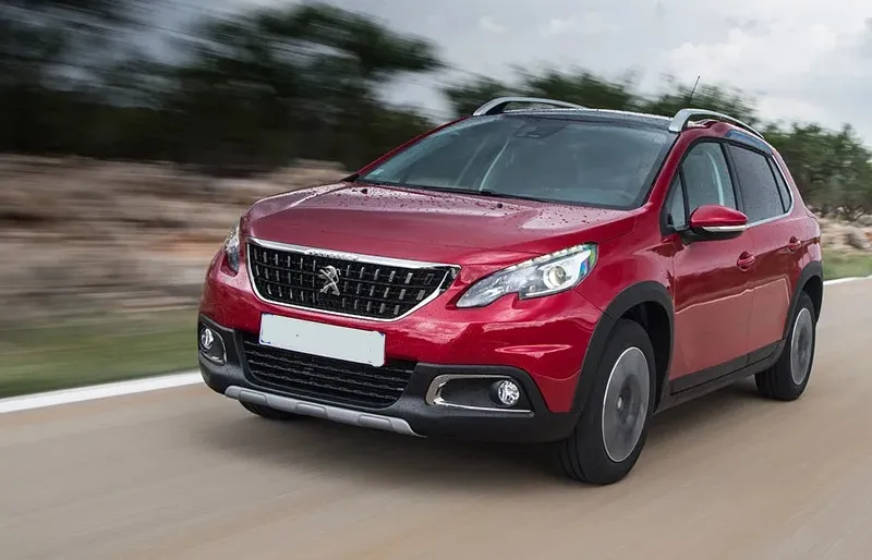 پژو ۲۰۰۸ قرمز پژو ۲۰۰۸ قرمز