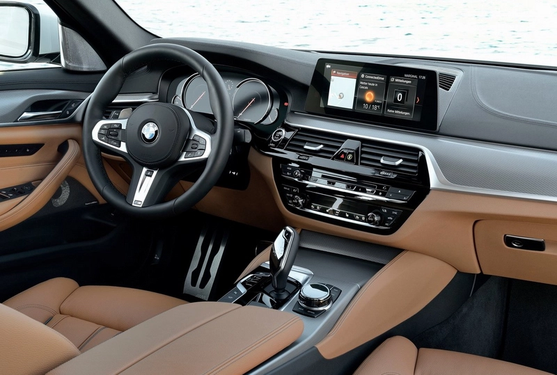 کابین بی ام و 530i نسل هفتم