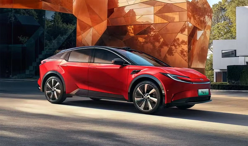 طراحی تویوتا bZ5 مدل 2025 طراحی تویوتا bZ5 مدل 2025