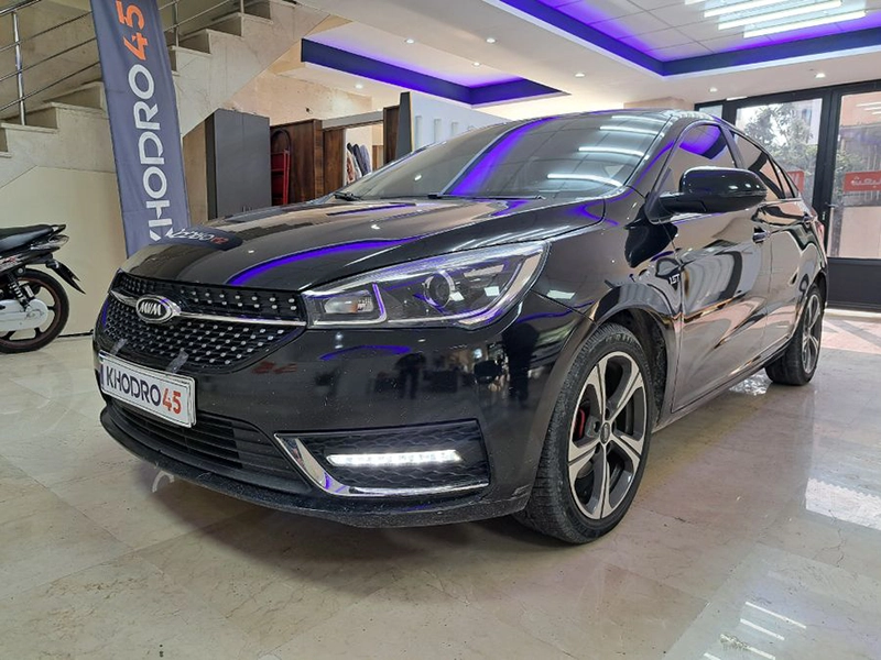 نمای جانبی آریزو ۵ اکسلنت توربو نمای جانبی آریزو ۵ اکسلنت توربو