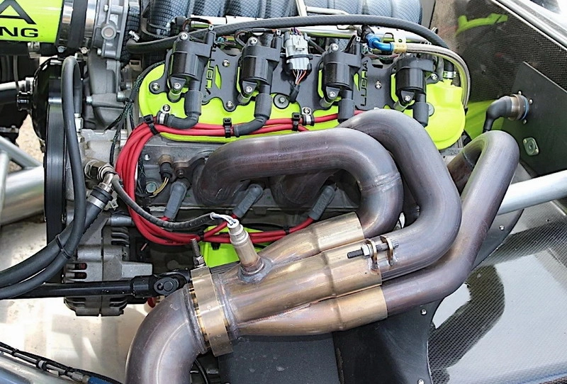 طراحی پیچیده کلکتور و شیوه اتصال آن در انتهای هدرز