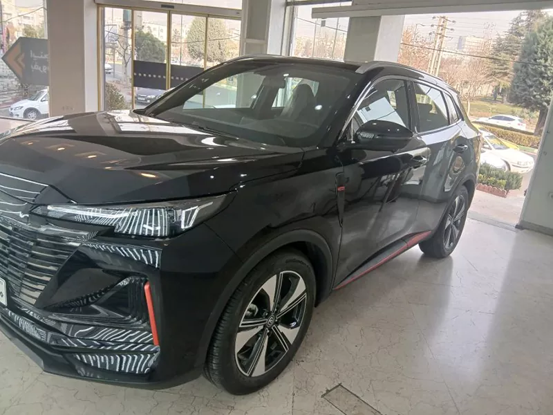 نمای جانبی چانگان CS55 پلاس مشکی نمای جانبی چانگان CS55 پلاس مشکی