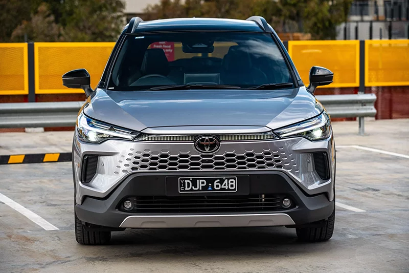 تویوتا کرولا کراس ۲۰۲۶ هیبریدی