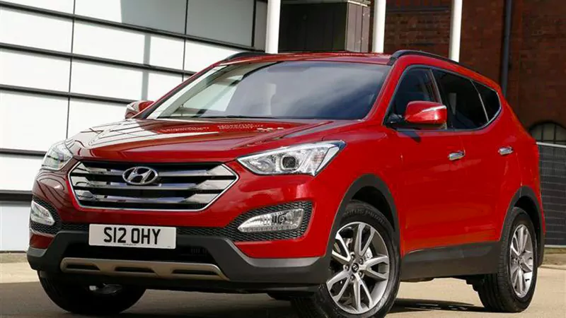 هیوندای سانتافه ۲۰۱۸ قرمز هیوندای سانتافه ۲۰۱۸ قرمز