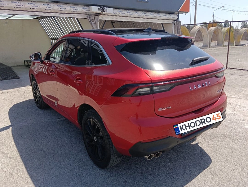 نمای عقب لاماری ایما