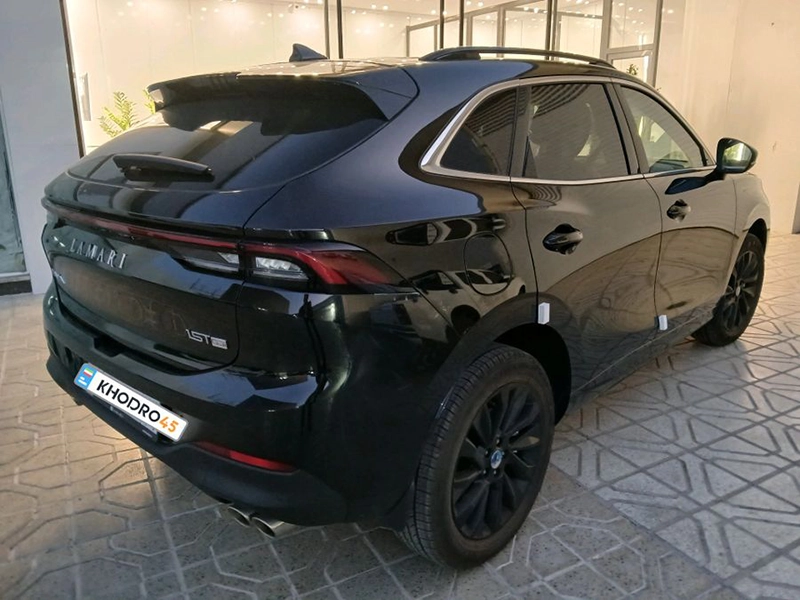 نمای عقب لاماری ایما