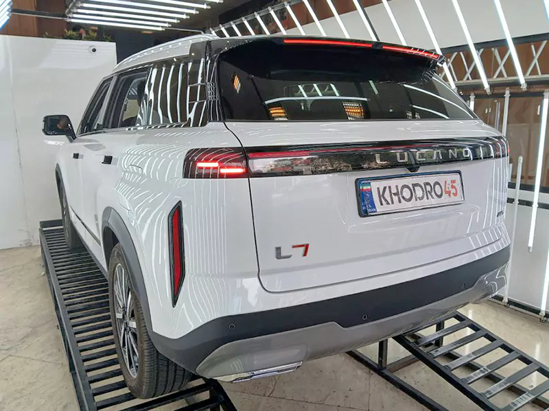 نمای عقب لوکانو L7 نمای عقب لوکانو L7