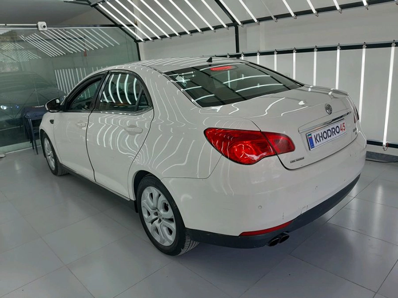 نمای جانبی ام جی 550 نمای جانبی ام جی 550