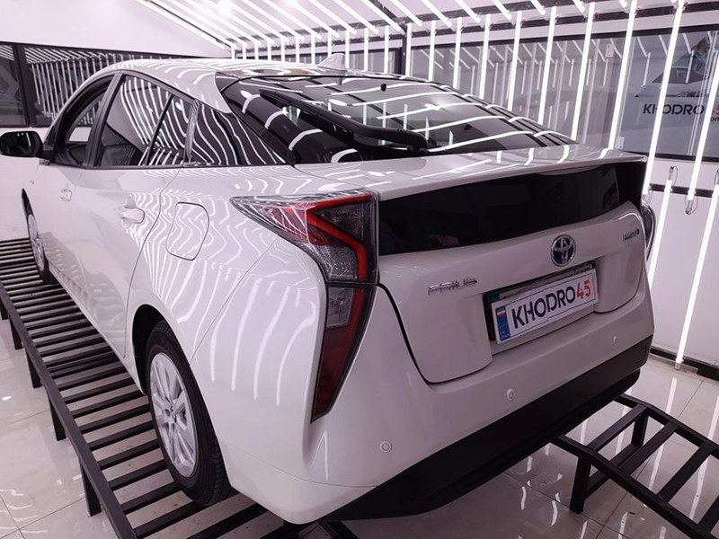 نمای جانبی تویوتا پریوس مدل 2017 نمای جانبی تویوتا پریوس مدل 2017