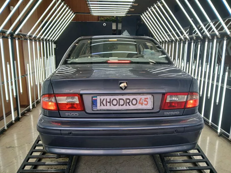 سمند lx از نمای عقب