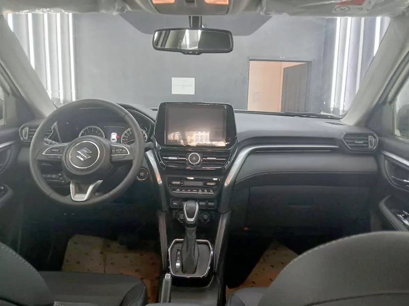 داشبرد سوزوکی گرند ویتارا هیبرید