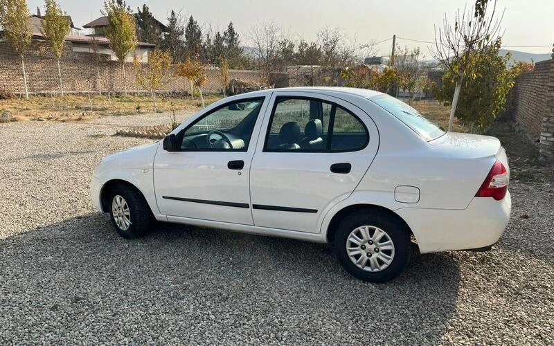 تیبا صندوقدار LX تیبا صندوقدار LX