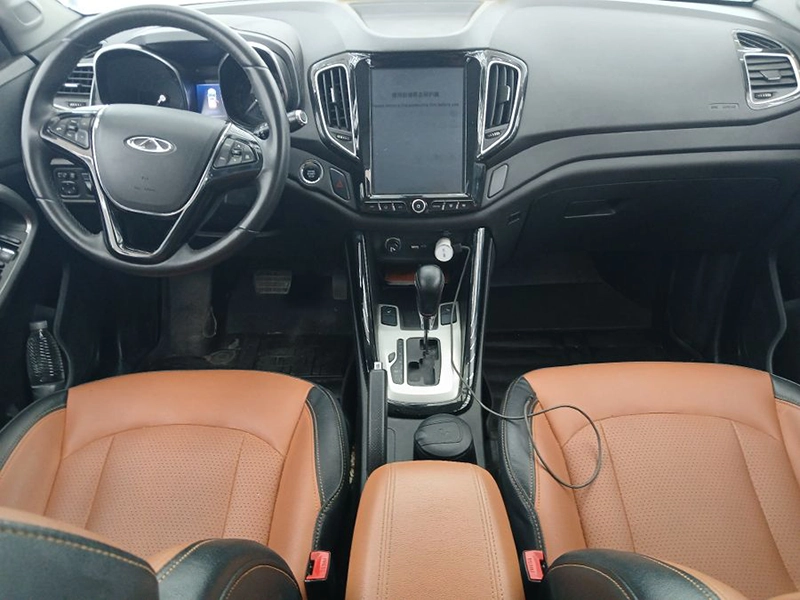 نمای داخلی تیگو 5 تیپ TE نمای داخلی تیگو 5 تیپ TE