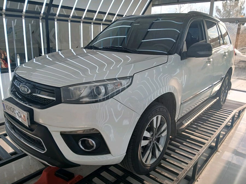 نمای جانبی ام وی ام X33 اسپرت نمای جانبی ام وی ام X33 اسپرت