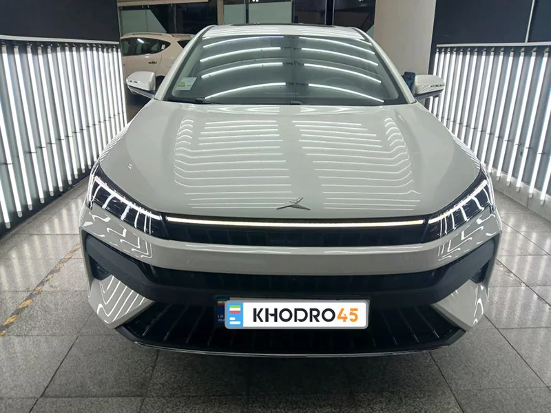 کی ام سی J7 سفید